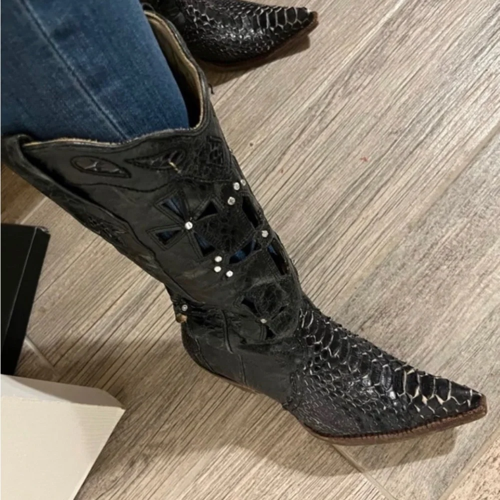 Corral python Cowboy Boots - Picture 7 of 9